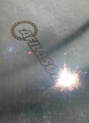 Grabado en laser de metales
